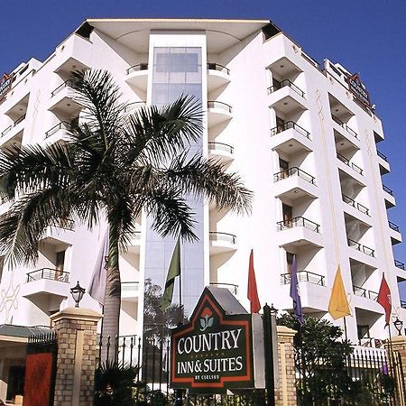 Country Inn & Suites Haridwār Zewnętrze zdjęcie