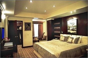 Country Inn & Suites Haridwār Zewnętrze zdjęcie